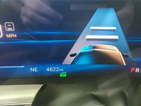 Used 2025 Cadillac Lyriq Sport image 39