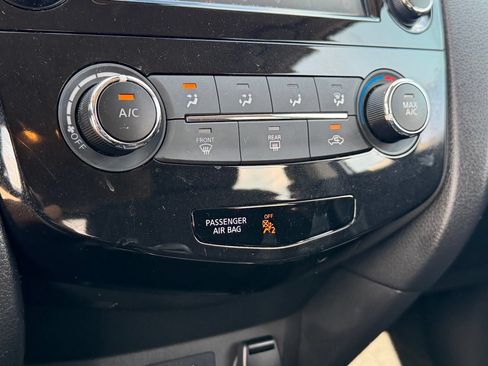 Certified 2022 Nissan Rogue Sport S FWD image 19