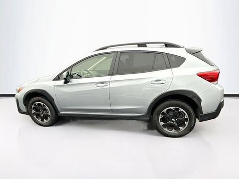 Used 2023 Subaru Crosstrek 2.0i Premium image 4