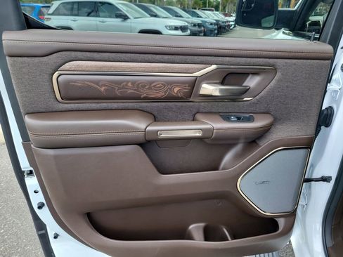 Certified 2025 RAM 1500 Limited AWD/4WD image 12