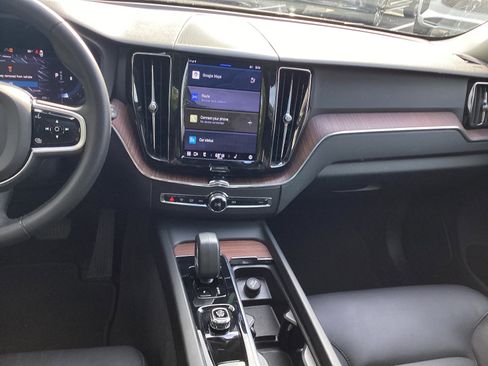 Certified 2023 Volvo XC60 B5 Plus w/ Climate Package image 31