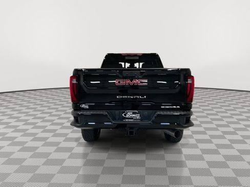 New 2026 GMC Sierra 2500 Denali w/ Denali Reserve Package image 9