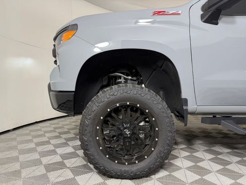 Used 2024 Chevrolet Silverado 1500 Custom Trail Boss AWD/4WD image 12