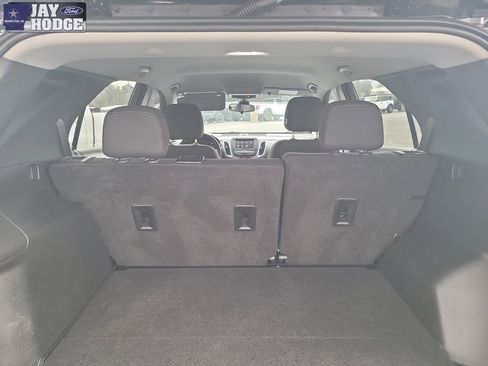 Used 2022 Chevrolet Equinox LT image 29
