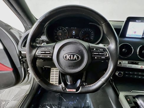 Used 2021 Kia Stinger GT2 AWD/4WD image 18