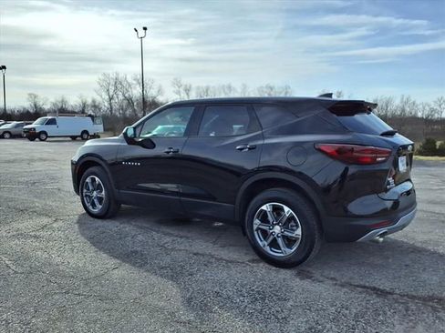 Used 2025 Chevrolet Blazer LT image 26
