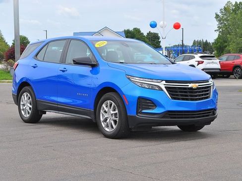 Used 2024 Chevrolet Equinox LS FWD image 1