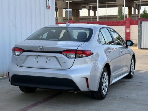 Used 2024 Toyota Corolla LE image 4