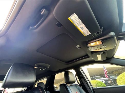 Used 2023 Dodge Durango GT image 13