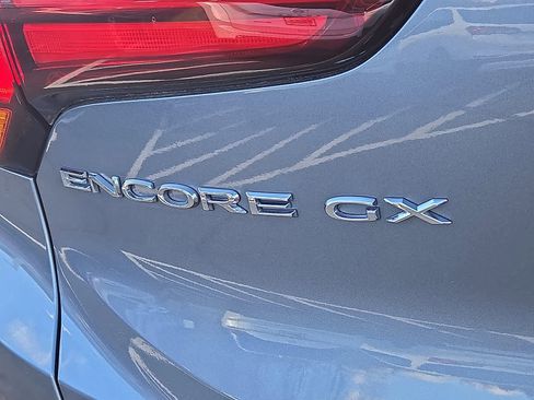 Used 2022 Buick Encore GX Preferred w/ Sport Touring Package image 30