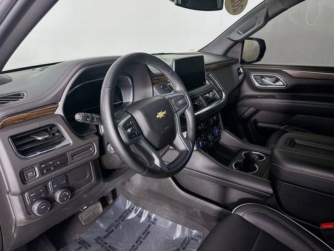 Used 2023 Chevrolet Tahoe Premier AWD/4WD image 15