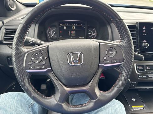 Used 2024 Honda Passport TrailSport image 25