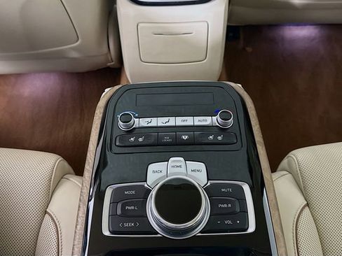 Used 2021 Genesis G90 5.0 Ultimate image 28