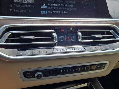 Used 2022 BMW X5 xDrive40i w/ Premium Package AWD/4WD image 16