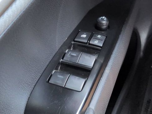 Used 2026 Toyota Camry SE FWD image 21