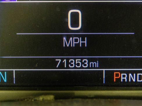 Used 2018 Chevrolet Silverado 1500 LT w/ LT Convenience Package image 13