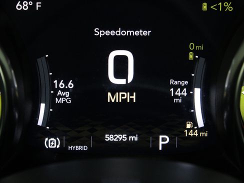 Used 2022 Jeep Wrangler Unlimited Rubicon 4xe w/ Cold Weather Group AWD/4WD image 9