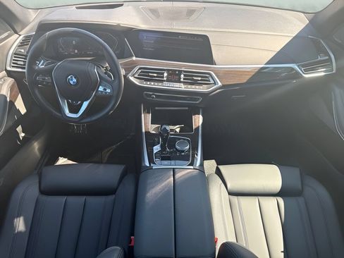 Used 2019 BMW X5 xDrive40i AWD/4WD image 16