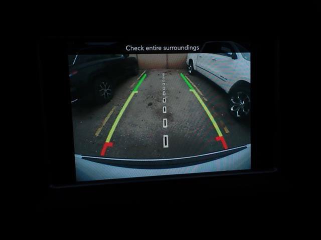 Used 2018 Jeep Grand Cherokee Limited AWD/4WD image 12