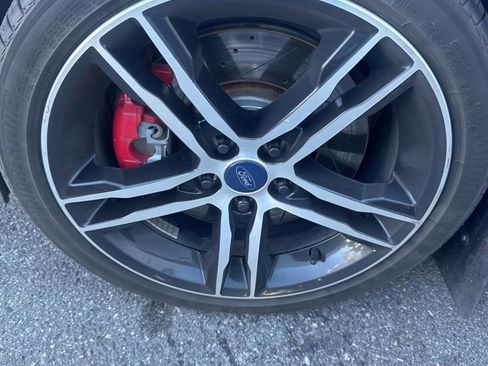 Used 2018 Ford Focus ST image 8