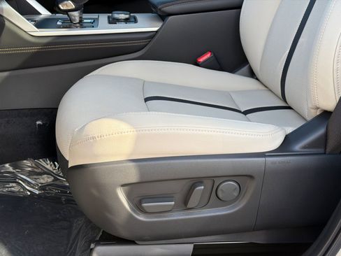 New 2026 MAZDA CX-90 3.3 Turbo w/ Preferred Package image 16