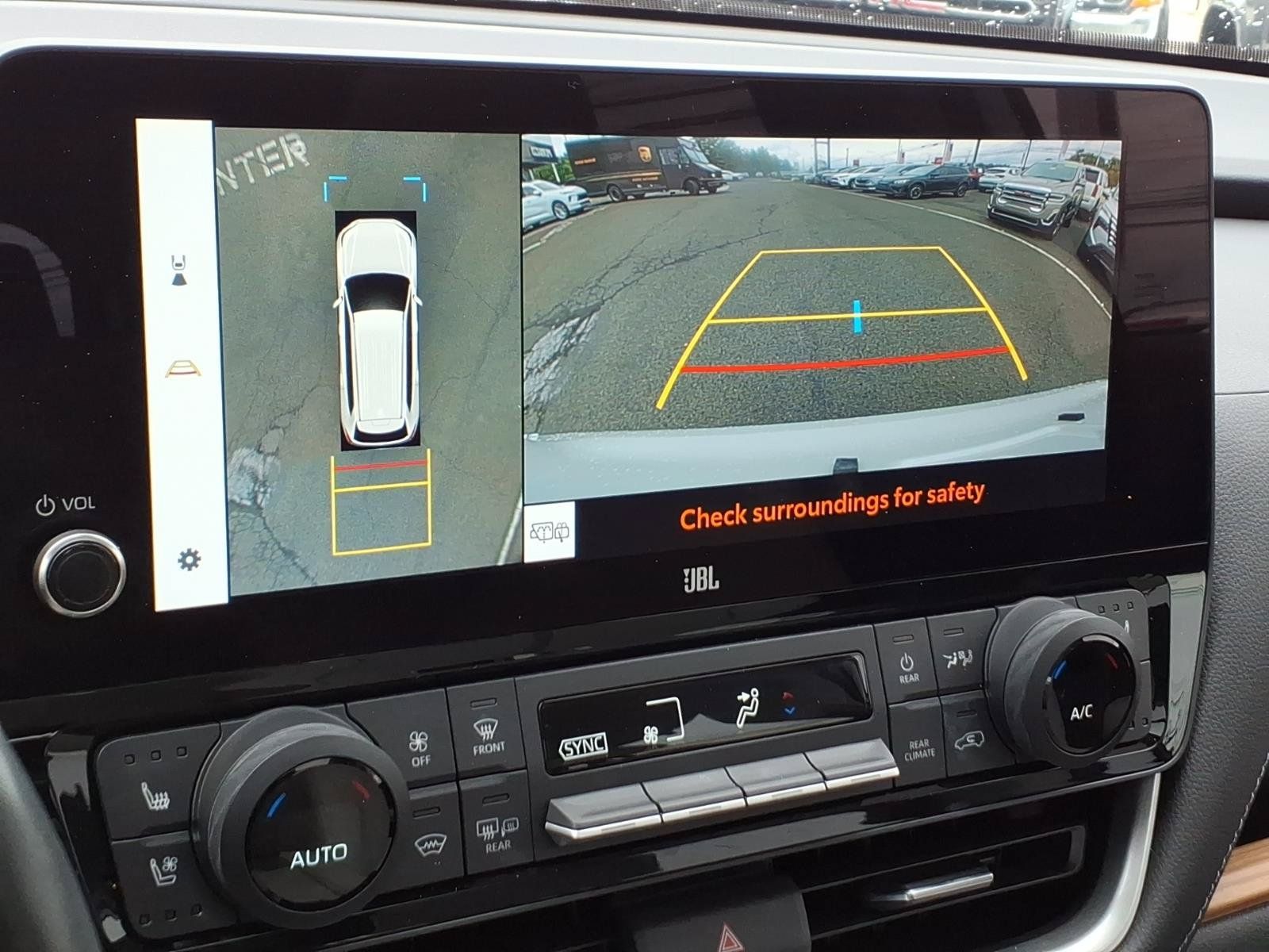 Used 2024 Toyota Grand Highlander AWD image 21