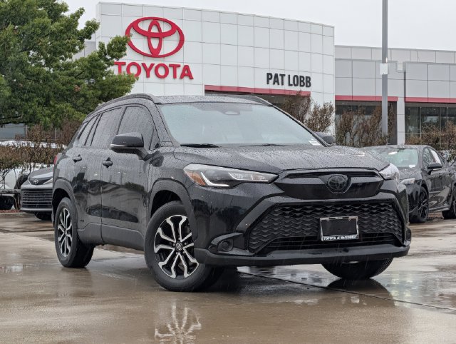 Used 2023 Toyota Corolla Cross AWD Hybrid image 2