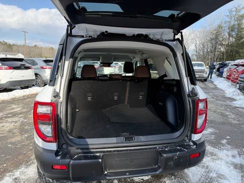 Used 2025 Ford Bronco Sport Outer Banks w/ Outer Banks Tech Package+ image 11