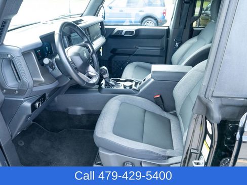 Used 2025 Ford Bronco Big Bend image 16