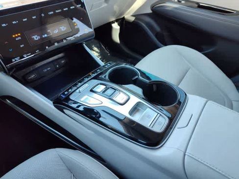 Certified 2023 Hyundai Tucson Limited image 25