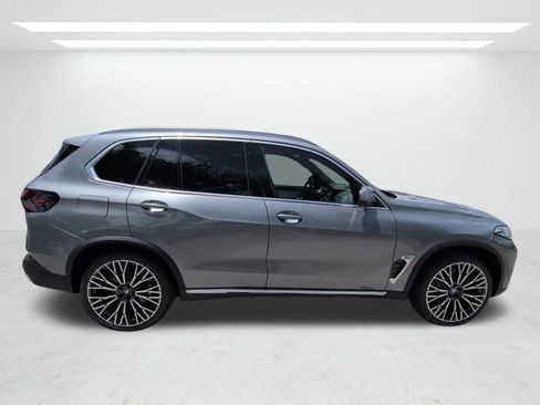 New 2026 BMW X5 sDrive40i w/ Premium Package RWD image 3