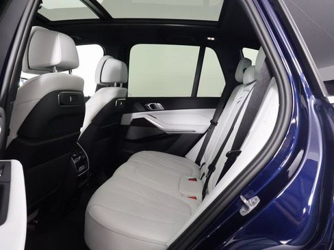 Used 2026 BMW X5 xDrive40i w/ Climate Comfort Package AWD/4WD image 11