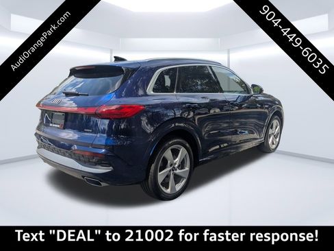 New 2025 Audi Q5 Prestige image 38