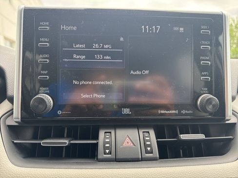 Used 2021 Toyota RAV4 XLE Premium AWD/4WD image 20