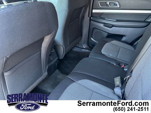 Used 2016 Ford Explorer XLT image 13
