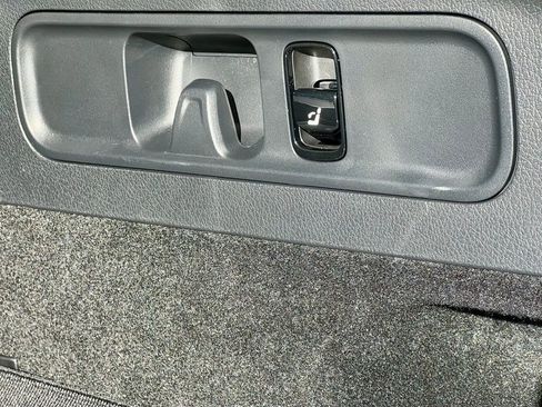 Certified 2026 Mercedes-Benz GLC 300 4MATIC image 39