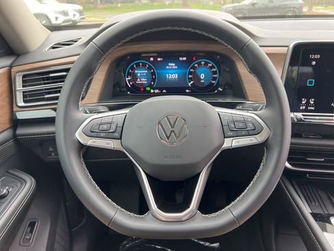 New 2026 Volkswagen Atlas SE image 15