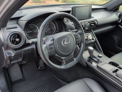 Used 2025 Lexus IS 350 F Sport w/ Accessory Package 2 RWD image 12