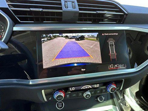Certified 2025 Audi Q3 2.0T Premium AWD/4WD image 25
