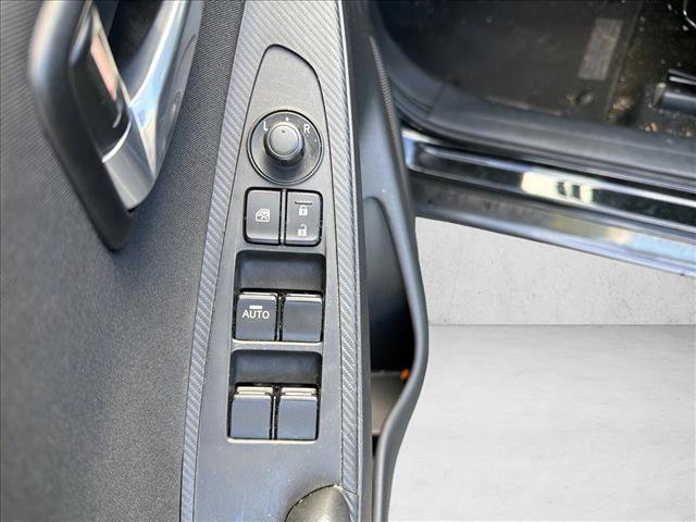 Used 2017 Toyota Yaris iA FWD image 8