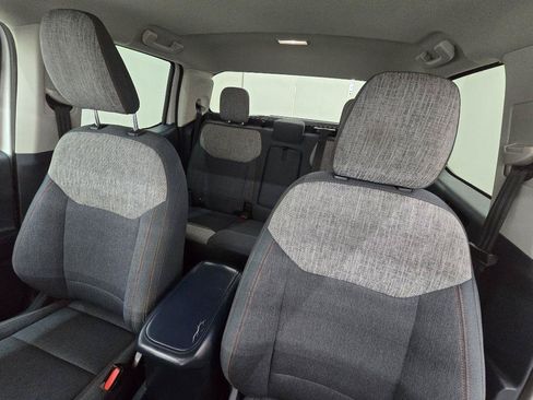 Used 2022 Ford Maverick XLT FWD image 12