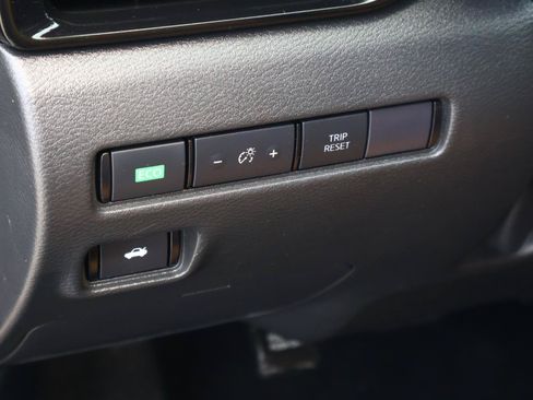 Used 2024 Nissan Sentra SV w/ SV Premium Package FWD image 22