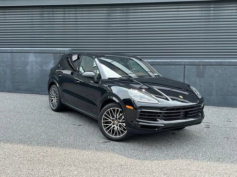Certified 2020 Porsche Cayenne AWD/4WD image 12