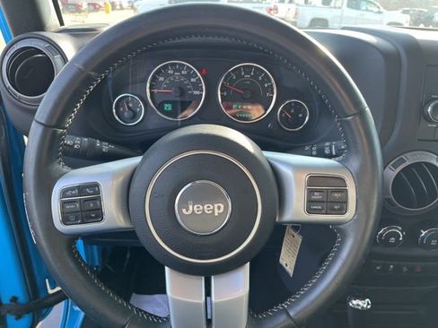 Used 2017 Jeep Wrangler Unlimited Sport image 13