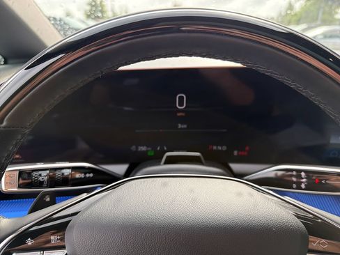Used 2025 Cadillac Optiq Sport 1 w/ LPO, Floor Liner Package AWD/4WD image 25