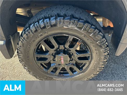 Used 2022 GMC Sierra 2500 AT4 w/ Gooseneck/5TH Wheel Package image 22