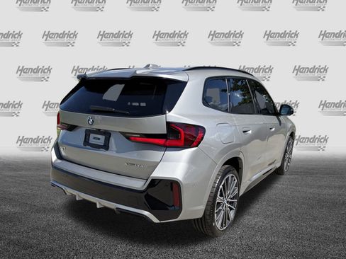 Used 2026 BMW X1 xDrive28i w/ Technology Package image 9