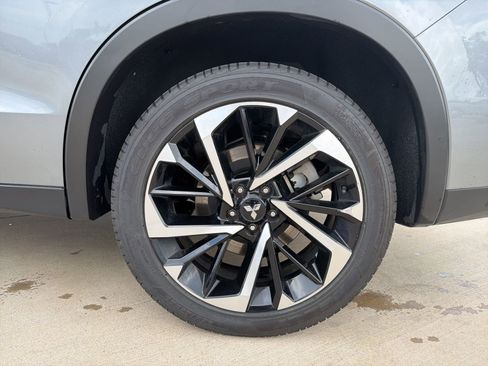 Used 2024 Mitsubishi Outlander SE AWD/4WD image 9