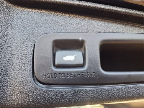 Used 2020 Honda CR-V EX-L image 40