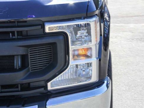 Used 2022 Ford F250 XL w/ Power Equipment Group image 7